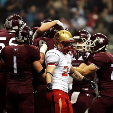 rugby-game Rona reaches the scoring landmark to send Jove closer to title