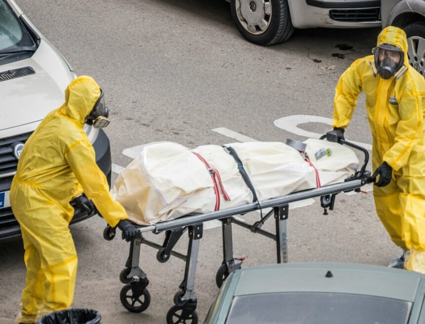 Can a person bleed profusely after death? Understand the science behind this unsettling phenomenon Can a person bleed profusely after death? Understand the science behind this unsettling phenomenon