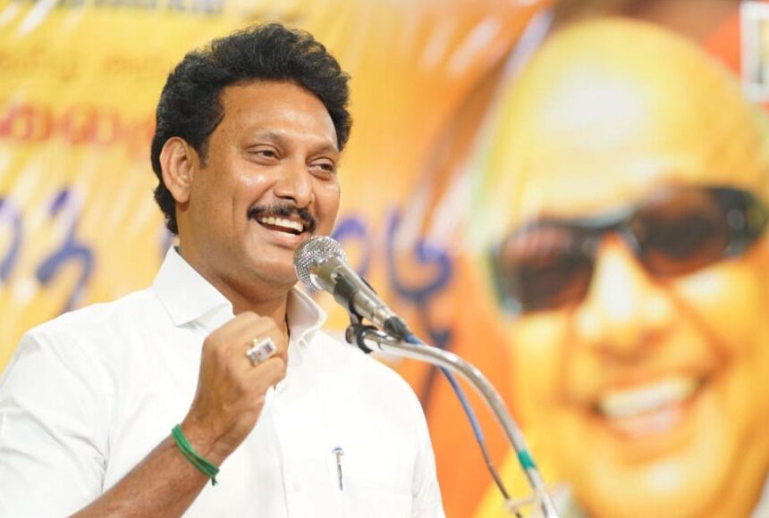 அமைச்சர் அன்பில் மகேஷ் திடீர் மருத்துவமனையில் அனுமதி அமைச்சர் அன்பில் மகேஷ் திடீர் மருத்துவமனையில் அனுமதி