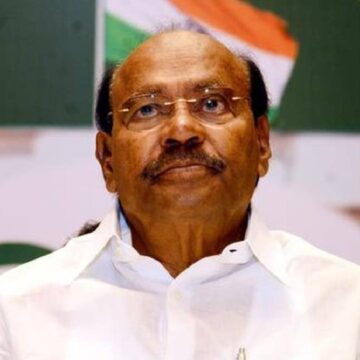 இது இந்தி திணிப்பின் உச்சம்..உடனடியாக ரத்து செய்யுங்க.. – ராமதாஸ் வலியுறுத்தல்