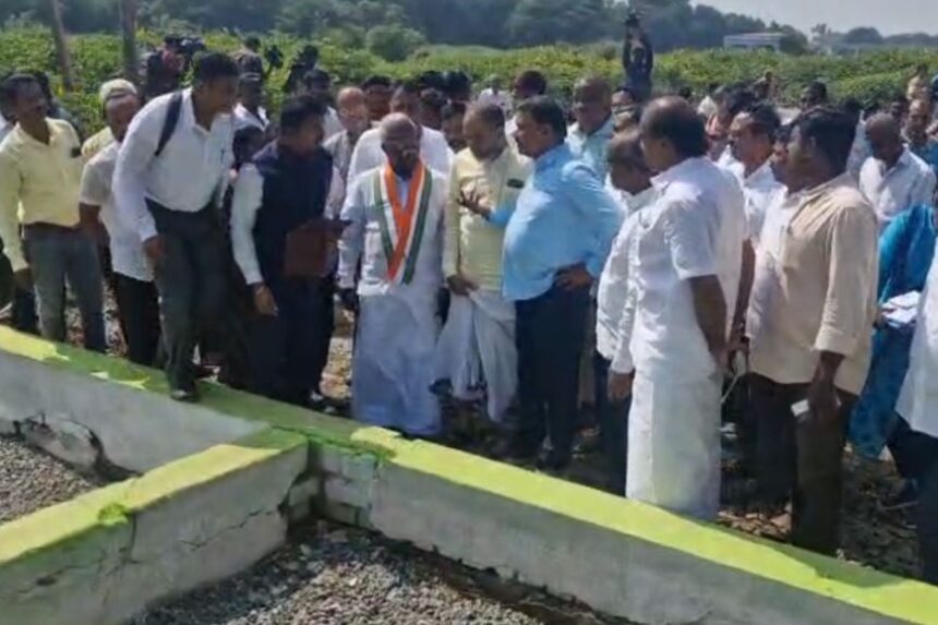 “எதற்காக இந்த திடீர் மேக்கப், யாரை ஏமாற்ற  முயல்கிறீர்கள்”- அரசு அதிகாரிகளை டோஸ் விட்ட உயர்நீதிமன்ற நீதிபதிகள்