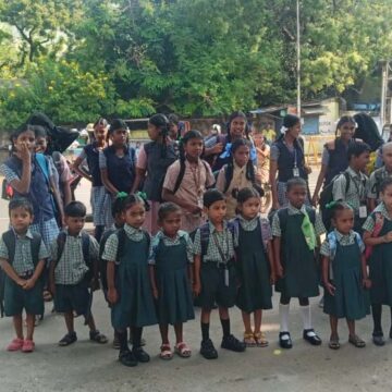 காலாண்டு விடுமுறைக்குப்பின் பள்ளிகள் இன்று துவக்கம்! 