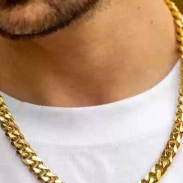 கிடுகிடுவென உயரும் தங்கம் விலை.. எட்டிபிடிக்க முடியாமல் தவிக்கும் நடுத்தர மக்கள்!