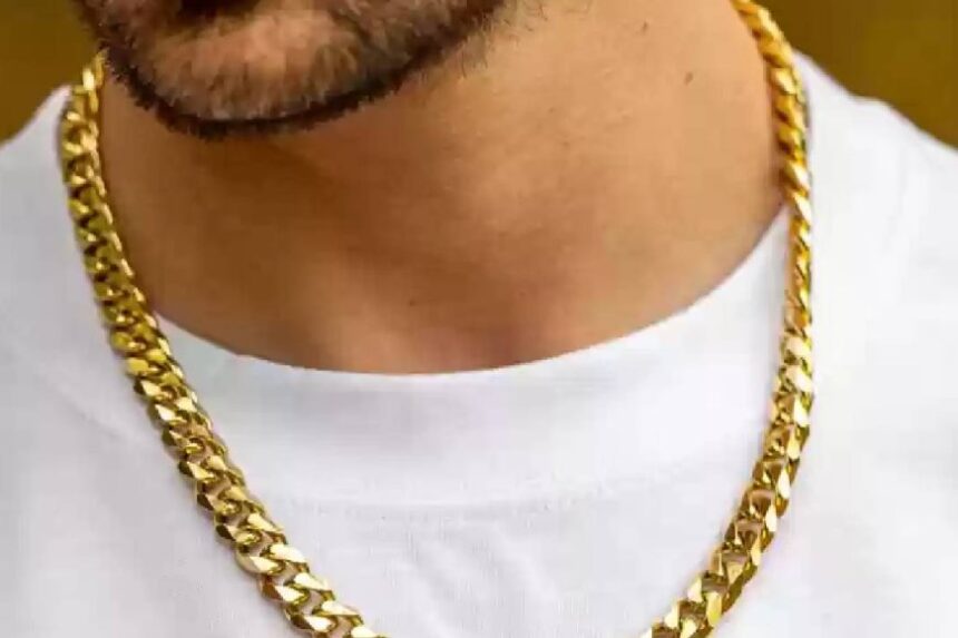 கிடுகிடுவென உயரும் தங்கம் விலை.. எட்டிபிடிக்க முடியாமல் தவிக்கும் நடுத்தர மக்கள்!