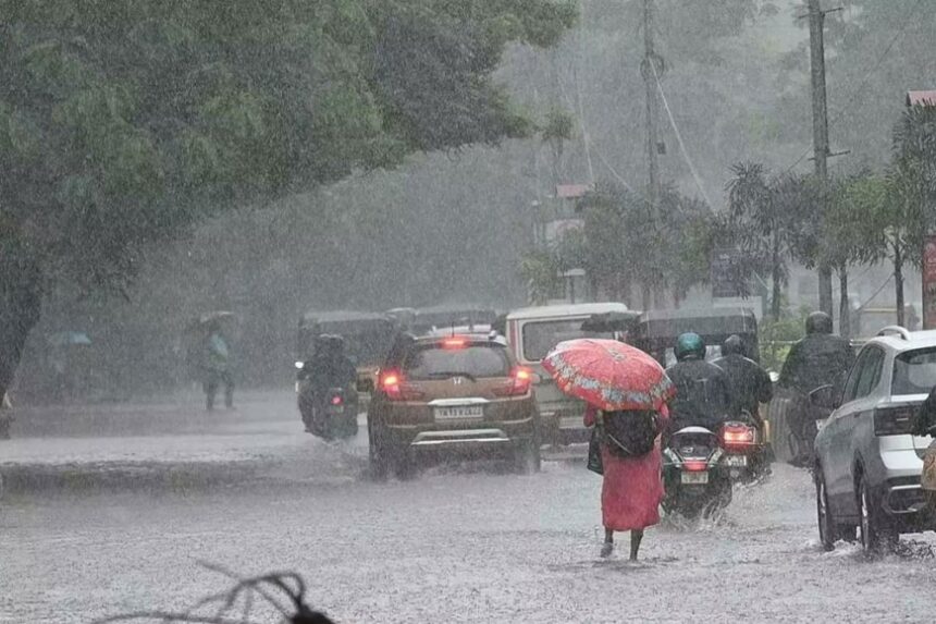 சென்னையில் மதியம் வரை மழை-மக்களுக்கு அலர்ட் விடுத்த வானிலை மையம்