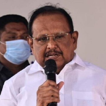 தமிழகத்தில் மதுவிலக்கு..அமைச்சர் கொடுத்த வாக்கு!