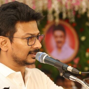 தேர்தலுக்கு அவகாசம்: எதிர்க்கட்சிகள் குறித்து பேச வேண்டிய அவசியமில்லை- உதயநிதி ஸ்டாலின்