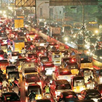 தொடர் விடுமுறை – சொந்த ஊர்களுக்குப் படையெடுத்த மக்கள்