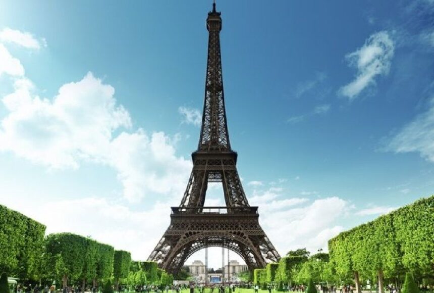 முதல் முறையாக பிரான்ஸ் செல்லும் அரசு பள்ளி ஆசிரியர்கள்.. கல்வி சுற்றுலா கூட்டிச்செல்லும் அரசு!