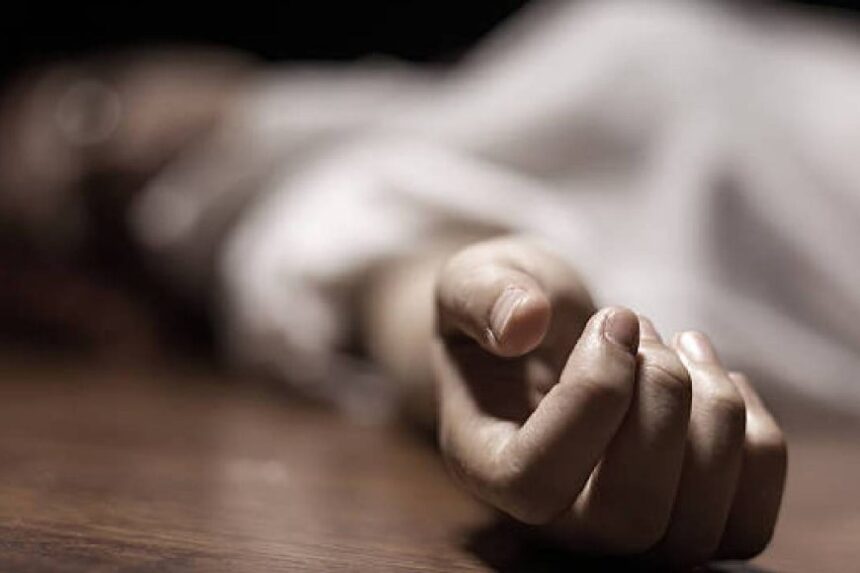 ரூட்டு தலயால் நேர்ந்த விபரீதம். ரூட்டு தலயால் நேர்ந்த விபரீதம்..பறிபோன மாநிலக் கல்லூரி மாணவனின் உயிர்