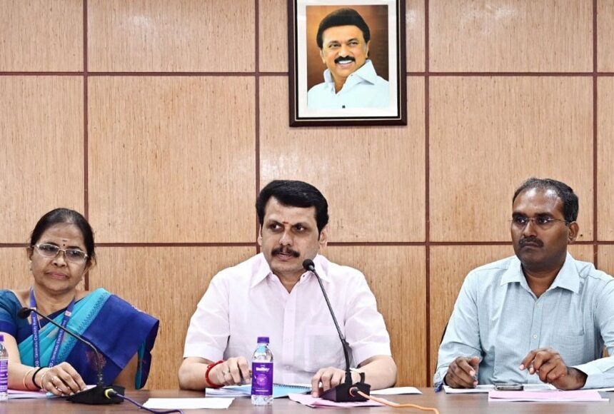 வார்னிங் கொடுத்த அமைச்சர் செந்தில் பாலாஜி- மீட்டிங்கில் அதிரடி காட்டியதால் அதிகாரிகள் கலக்கம் வார்னிங் கொடுத்த அமைச்சர் செந்தில் பாலாஜி- மீட்டிங்கில் அதிரடி காட்டியதால் அதிகாரிகள் கலக்கம்