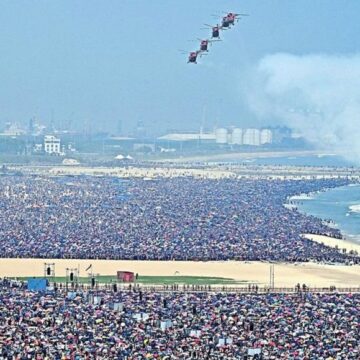 விமான சாகச நிகழ்ச்சி: 5 பேர் உயிரிழப்புக்கு இது தான் காரணமா?- வெளியானது முதற்கட்ட விசாரணை