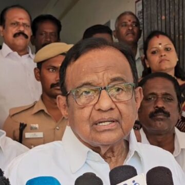 விமான சாகச நிகழ்ச்சியில் நடந்தது துரதிஷ்டவசமானது- ப.சிதம்பரம் கருத்து