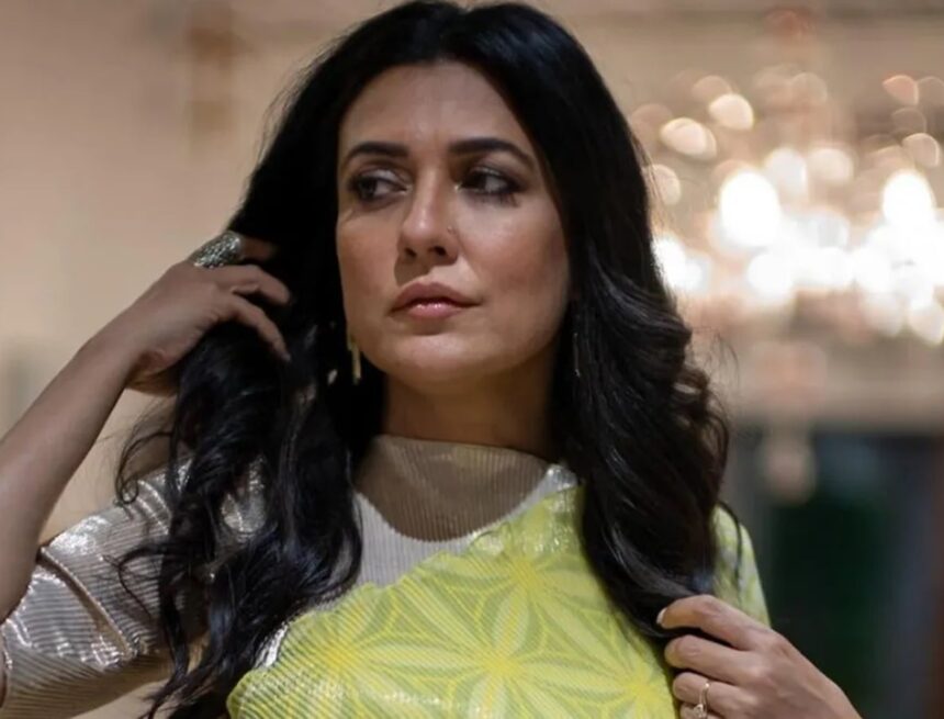 ‘For those peeps who like to eat their protein powder instead of drinking it,’ Mini Mathur shares her go-to breakfast recipe