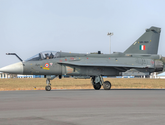 Tejas Fighter Jet Crashes at Dubai Air Show – New Details Emerge