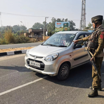 Terror plot foiled: Police nab 19-yr-old Jammu teen; cops suspect Pak link