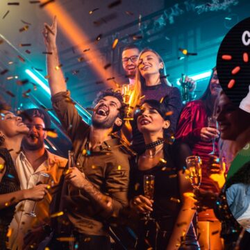 These symptoms in your 20s could be ‘pre-cancerous’ warning signs, says surgical oncologist