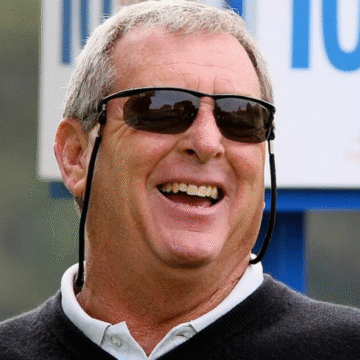 Who was Fuzzy Zoeller? Two-time major champion golfer dies at 74 Who was Fuzzy Zoeller? Two-time major champion golfer dies at 74