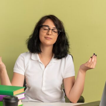 Morning habits to naturally reduce stress hormone: ‘Do EFT every day’