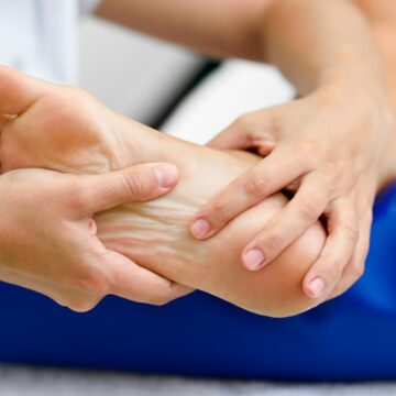 These 9 daily habits are silently hurting your feet