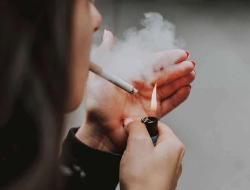 This is what happens to the body when you smoke 2 cigarettes a day for a month