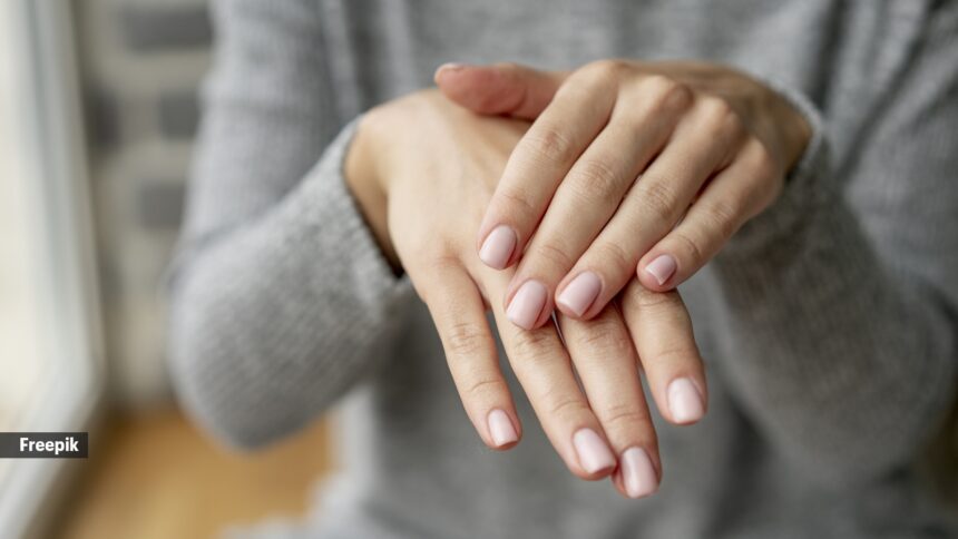US doctor flags 5 subtle nail changes that could be your body’s first cry for help: ‘These can precede other symptoms for months’ US doctor flags 5 subtle nail changes that could be your body’s first cry for help: ‘These can precede other symptoms for months’