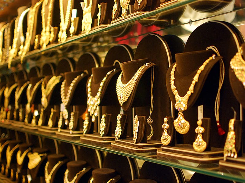 Photos of India's Gold Market - Business Insider