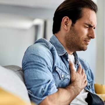 Cardiologist explains ‘worrying’ red flags of early heart disease in men below 45