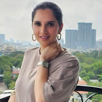 What is ‘red light therapy’ that keeps Sania Mirza’s skin rejuvenated?
