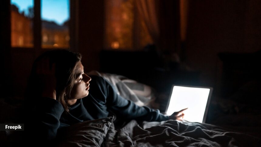 Decoding the red flags of sleep debt Decoding the red flags of sleep debt