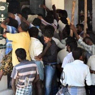 “மதுப்பிரியர்களுக்கு ரெட் அலார்ட்” குவாட்டர், ஆப், புல் என இனி இஷ்டத்துக்கு வாங்க முடியாது: தேர்தல் ஆணையம் கிடுக்குப்பிடி 