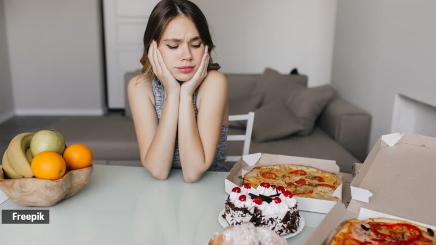 ‘It disrupts the cue’: Nutritionist shares science-backed hack to stop sugar cravings instantly