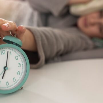 ‘I’ve gotten into the habit of hitting the snooze button over and over again, and it’s negatively impacting my life. How do I overcome this?’