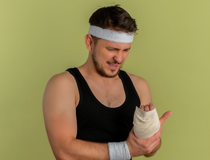 Three warning signs of osteoporosis men frequently ignore