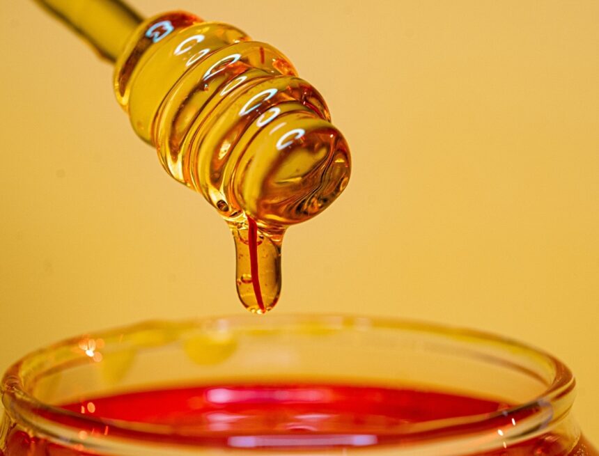 Can you actually eat honey on a strict sugar-free diet?