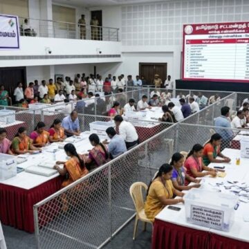 மே 4-ம் தேதி காலை  8 மணிக்கு வாக்கு எண்ணிகை தொடக்கம் : தேர்தல் ஆணையம் அறிவிப்பு 