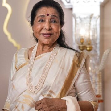 ‘Goli khaana padta tha’: When Asha Bhosle revealed she’s slept only 3–4 hours a night since age 15