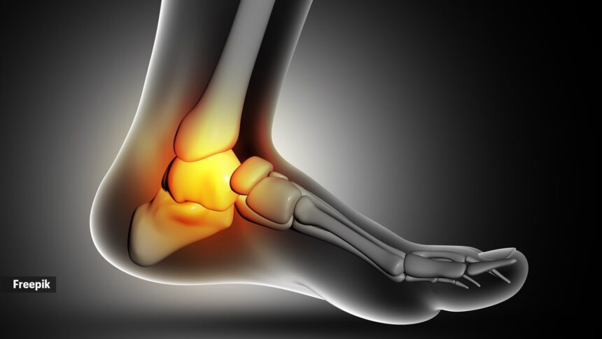 ‘Sitting slows your leg circulation’: Vascular surgeon shares the 30-second ankle exercise to cut poor circulation, swelling, and DVT risk