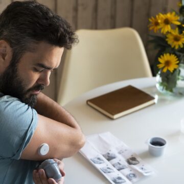‘I am diabetic. I walk 10k steps daily. I take Metformin 500 after dinner. But without any medicine, I feel low sugar before lunch and in the evening. What does it indicate?’