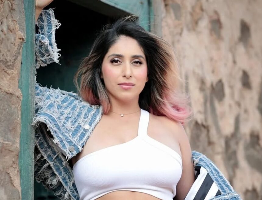 Neha Bhasin on accepting her body’s menstrual rhythm at 43: ‘How it responds through our pms, ovulation…’; gynaecologist weighs in