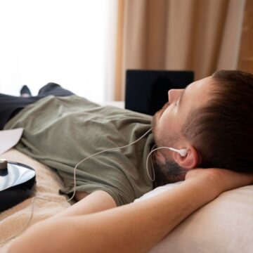 Before you sleep with earplugs tonight, here’s what you must know