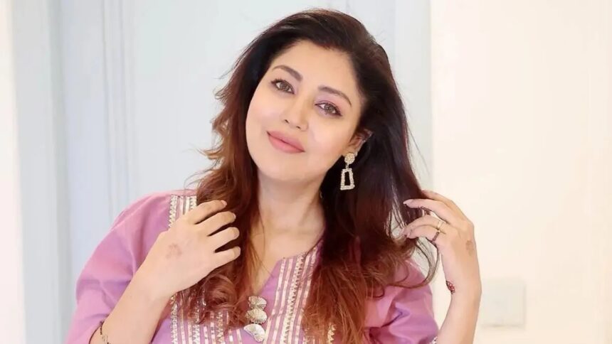 ‘Shorts were never meant for me’: Actor Debinna Bonnerjee reveals reason behind stubborn thigh fat ‘Shorts were never meant for me’: Actor Debinna Bonnerjee reveals reason behind stubborn thigh fat