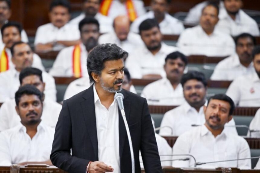 எதிர்க்கட்சிகளுக்கு காத்திருக்கும் மாஸ்டர் ஸ்ட்ரோக்..? தமிழ்த்தாய் வாழ்த்து சர்ச்சைக்கு முற்றுப்புள்ளி. எதிர்க்கட்சிகளுக்கு காத்திருக்கும் மாஸ்டர் ஸ்ட்ரோக்..? தமிழ்த்தாய் வாழ்த்து சர்ச்சைக்கு முற்றுப்புள்ளி..!