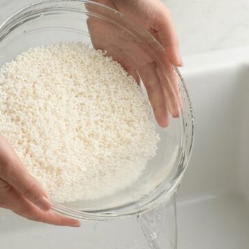 How many times should you wash rice? Expert weighs in after UK water-saving campaign How many times should you wash rice? Expert weighs in after UK water-saving campaign