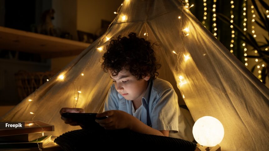 How sleeping with lights on — even if they’re dim — may affect your sleep quality
