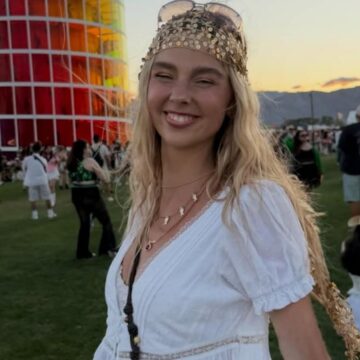 Influencer Sydney Towle’s death at 26 highlights rare cancer that can go undetected Influencer Sydney Towle’s death at 26 highlights rare cancer that can go undetected