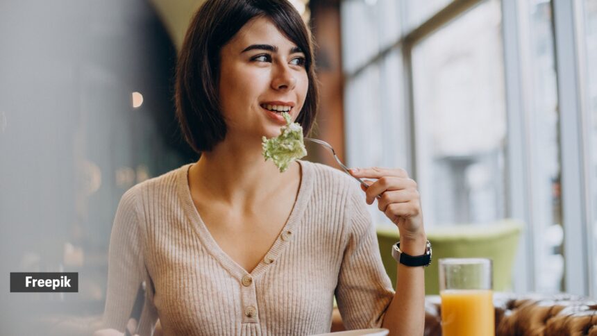 Maharashtra FDA Chief shares 4 things to check at restaurants: ‘Likely to lead to contamination’