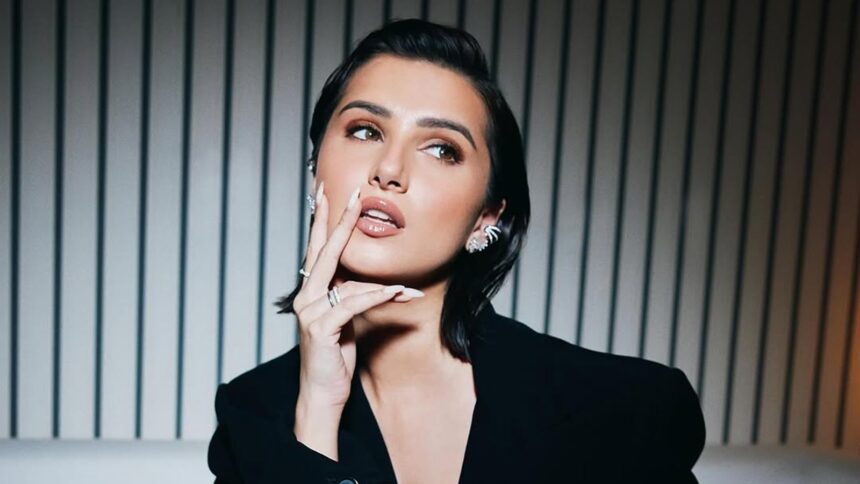 Tara Sutaria on living with a ‘maths learning disability’: ‘Need my accounts team’ Tara Sutaria on living with a ‘maths learning disability’: ‘Need my accounts team’