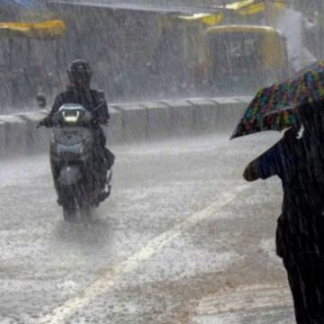 TN Weather: தமிழகத்தில் கொட்டி தீர்க்கப்போகும் கனமழை.. வானிலை மையம் எச்சரிக்கை!