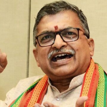 "இந்துக்கள் 2-3 குழந்தைகள் இருக்க வேண்டும்.." – விஷ்வ இந்து பரிஷத் வேண்டுகோள்.. காரணம் என்ன?